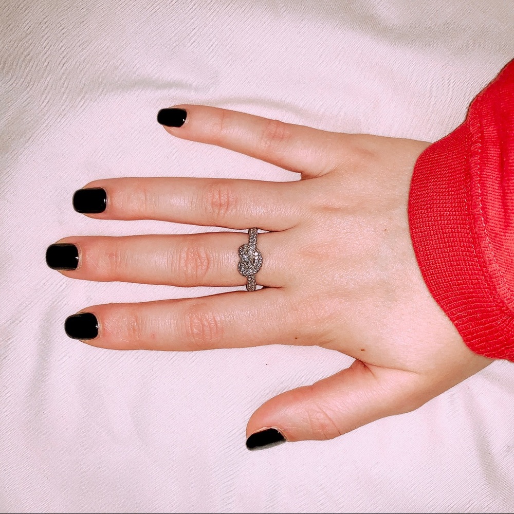 Michael kors knot ring